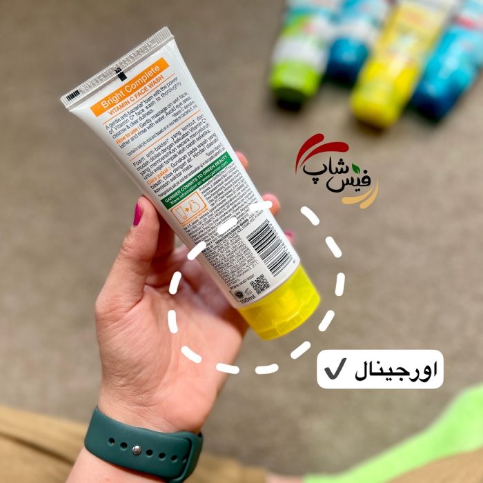 فوم شوینده روشن کننده ویتامین سی گارنیر مدل Garnier Bright Complete Vitamin C Face Wash - Image 2