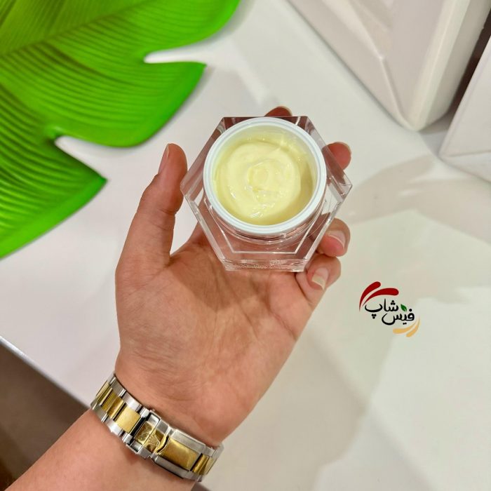 کرم ضدلک قوی ملاکینون پریویا Privia Bright Recovery Melaquinone Cream - Image 2