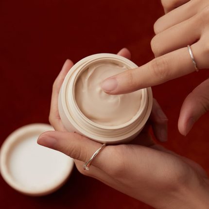 کرم آبرسان و مرطوب کننده جینسینگ فریجور