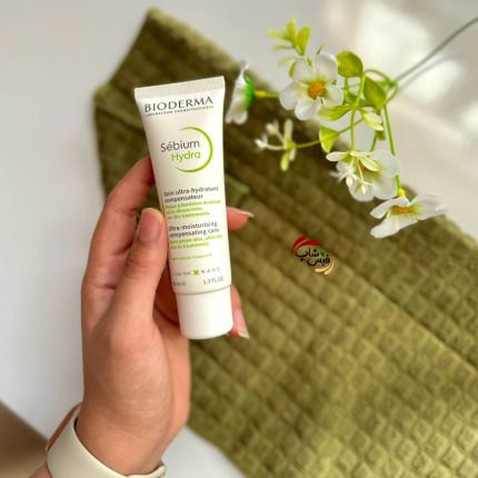 کرم جمع کننده منافذ و ضدجوش بایودرما مدل سبیوم 30 میل