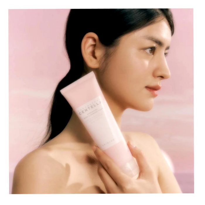فوم شستشوی عمیق کنترل منافذ سنتلا اسکین 1004Skin1004 Madagascar Centella Poremizing Deep Cleansing Foam - Image 2