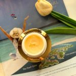 کرم ابرسان و مرطوب کننده جوانساز و ترمیم کننده حلزون فارم استی FarmStay Snail Revitalizing Moisture Cream - Image 2
