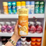 خوشبو کننده لباس لنور Lenor با رایحه ارکیده طلایی Gold Orchid حجم 155 گرم